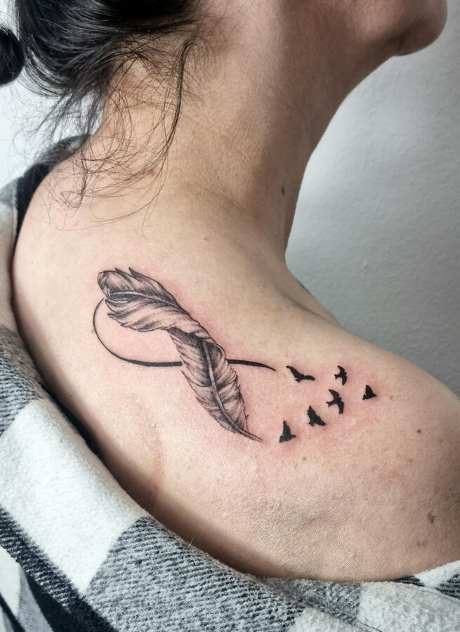 Blackwork tetoválás – győri tetoválás Dodó Ink Tattoo
