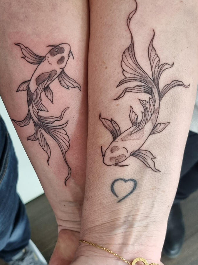 Blackwork tetoválás – győri tetoválás Dodó Ink Tattoo
