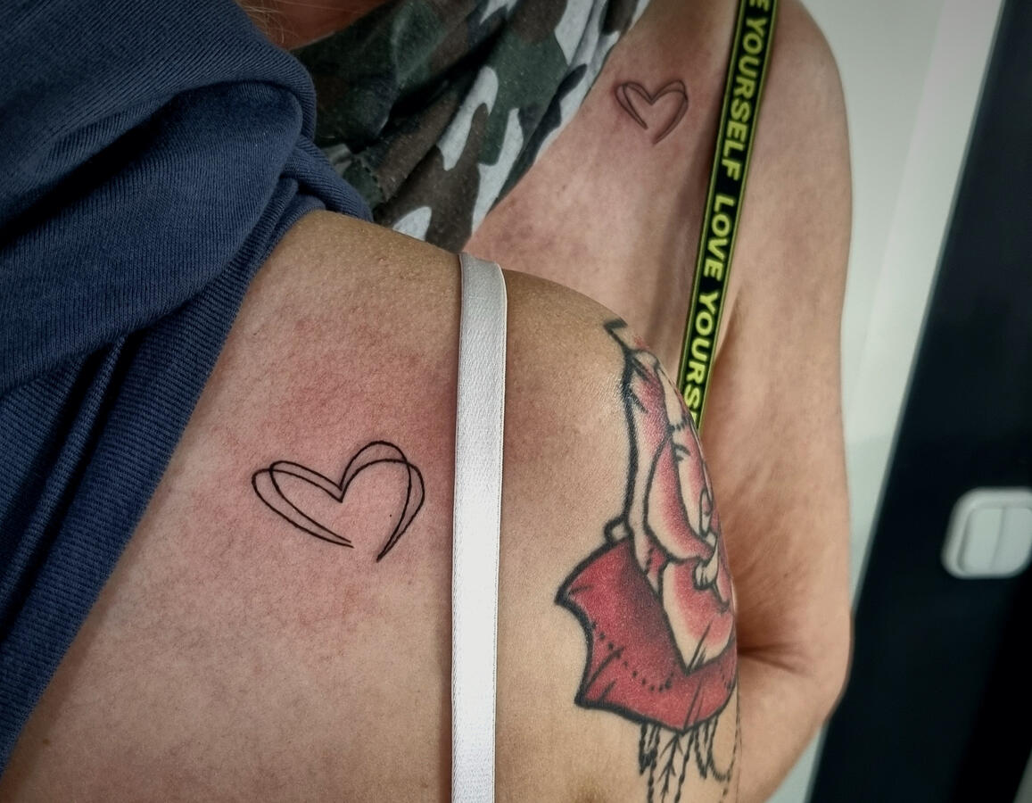 Blackwork tetoválás – győri tetoválás Dodó Ink Tattoo