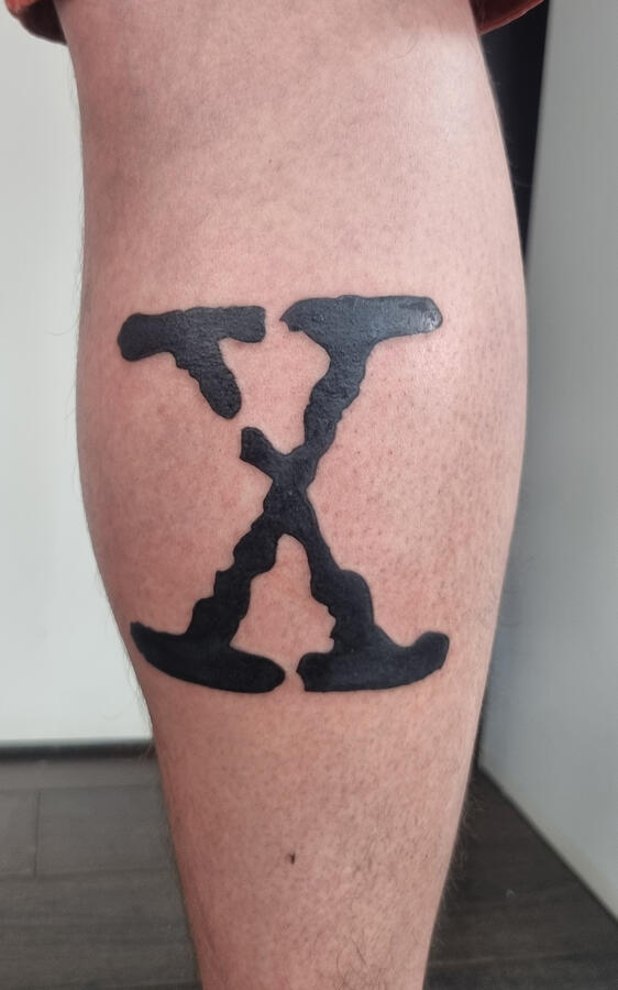 Blackwork tetoválás – győri tetoválás Dodó Ink Tattoo