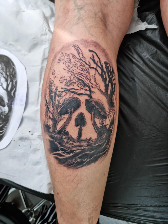 Blackwork tetoválás – győri tetoválás Dodó Ink Tattoo