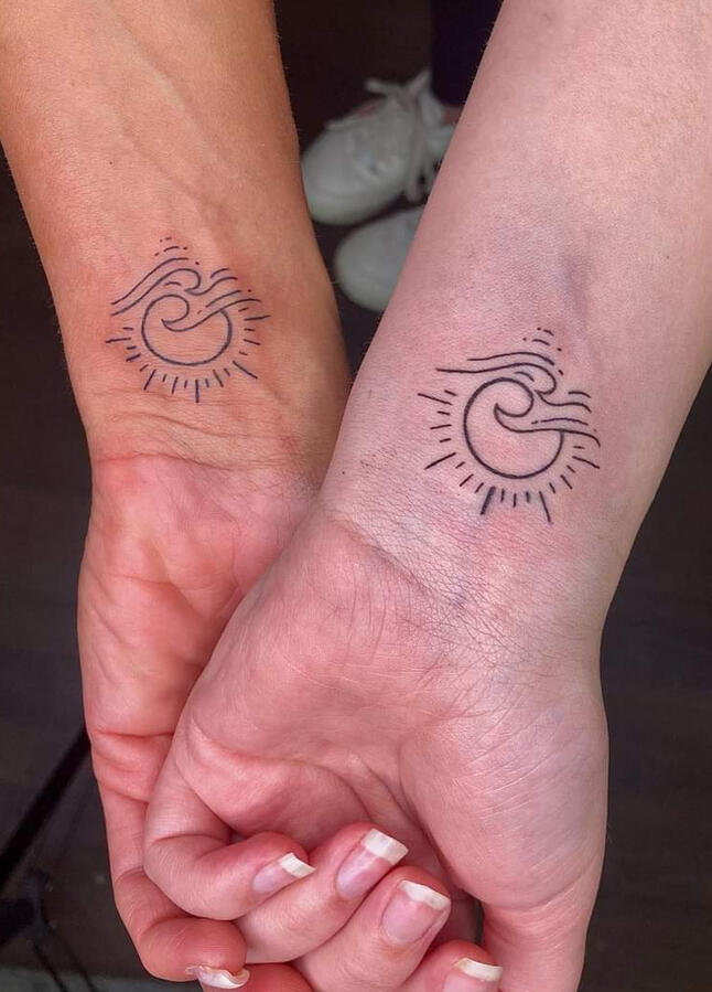 Blackwork tetoválás – győri tetoválás Dodó Ink Tattoo